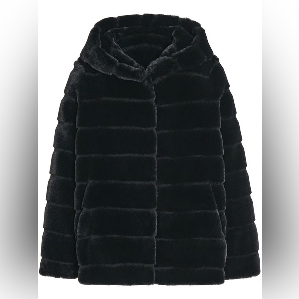 Women’s APPARIS Goldie Black Faux Fur Hooded Short Coat XS Chic Grunge Cozy - Picture 8 of 16